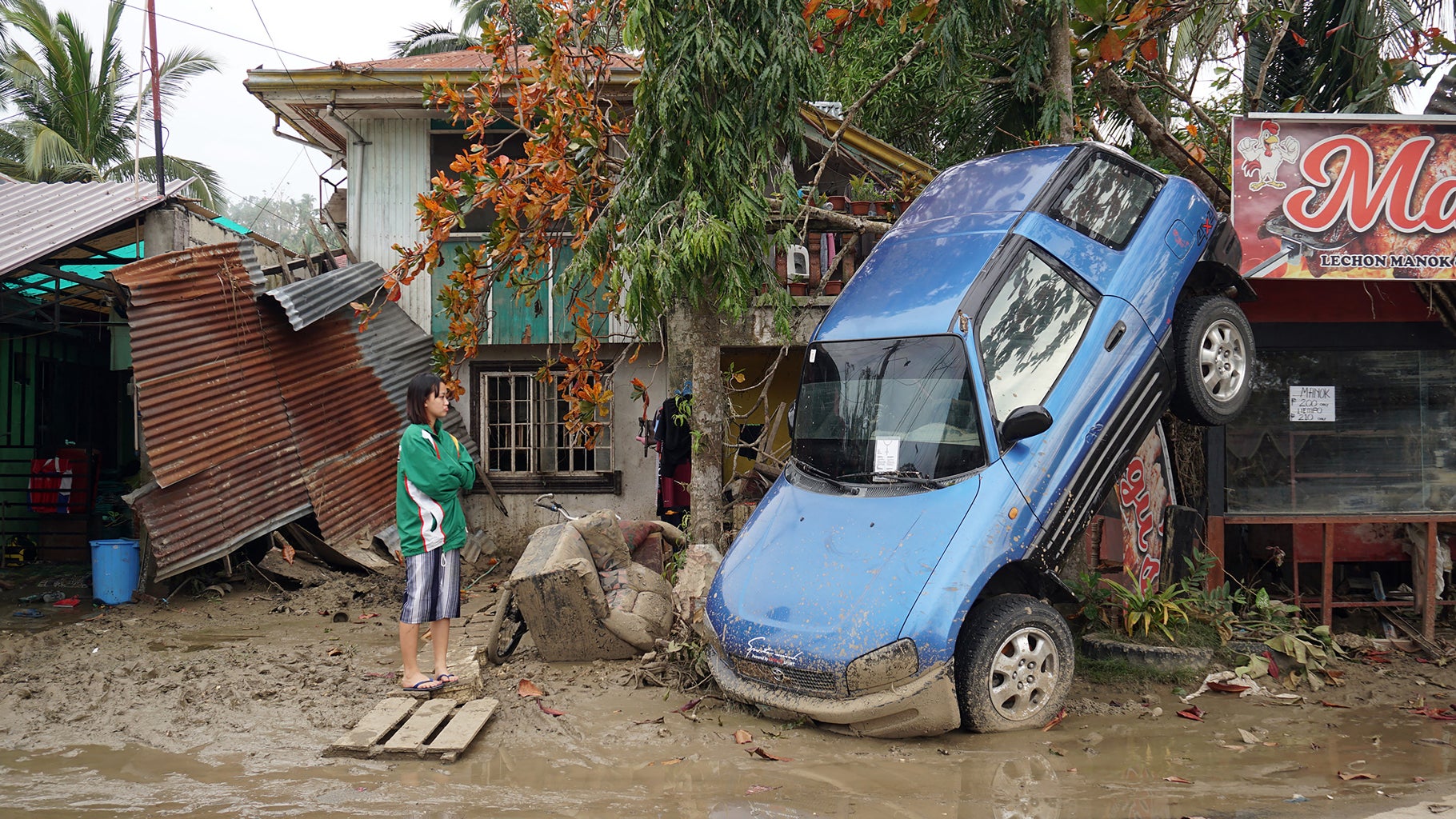 Super Typhoon Rai Devastates Philippine Islands (PHOTOS)