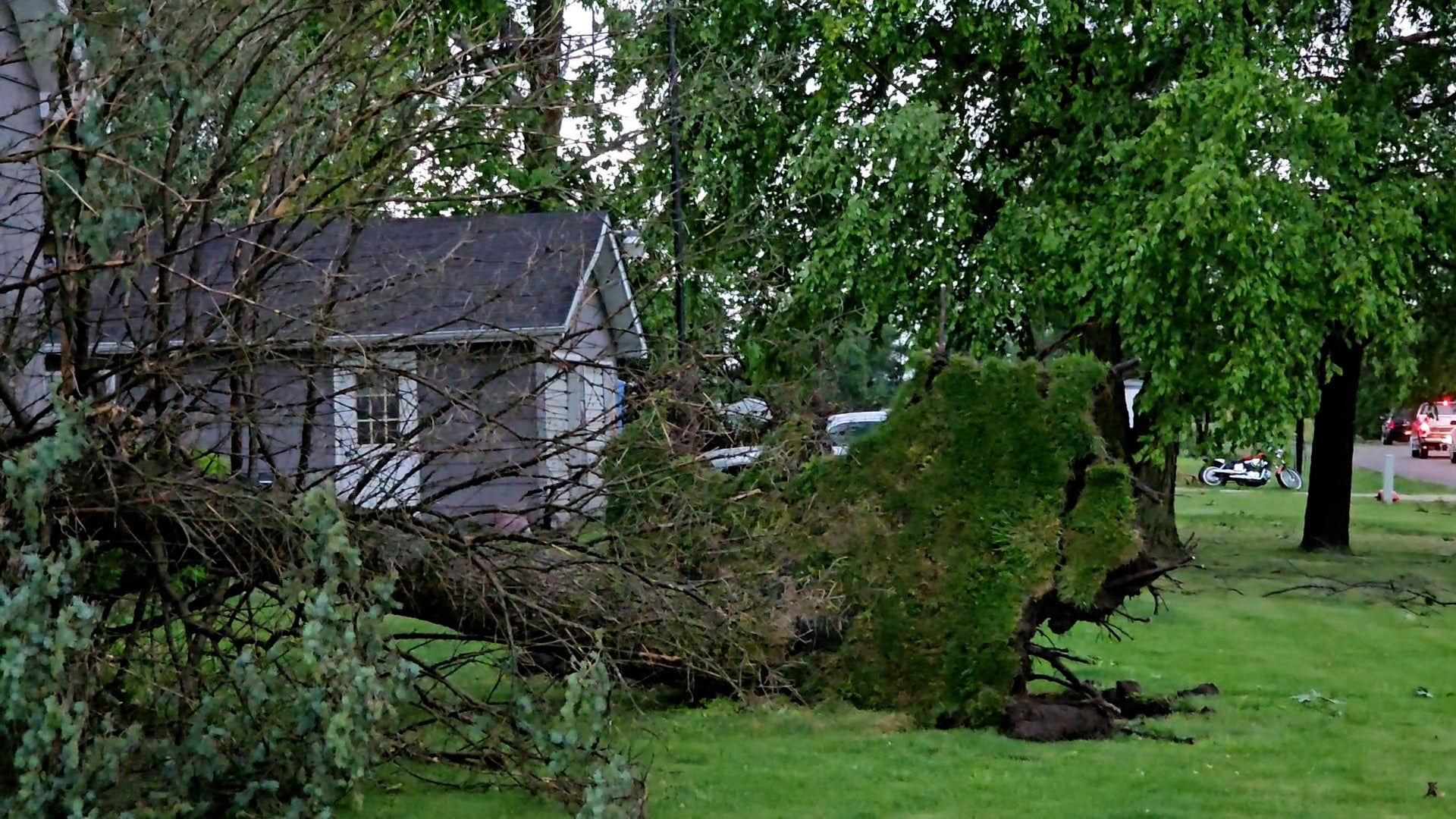 Parece un Arcoíris Pero No Lo Es Videos de The Weather Channel