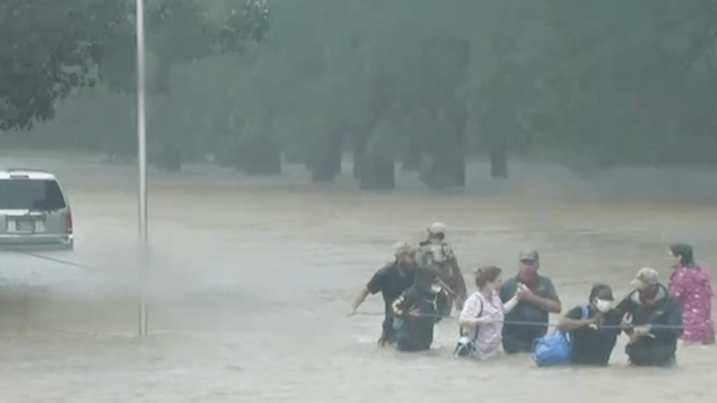 Mississippi Flash Flooding Prompts Rescues, Road Closures