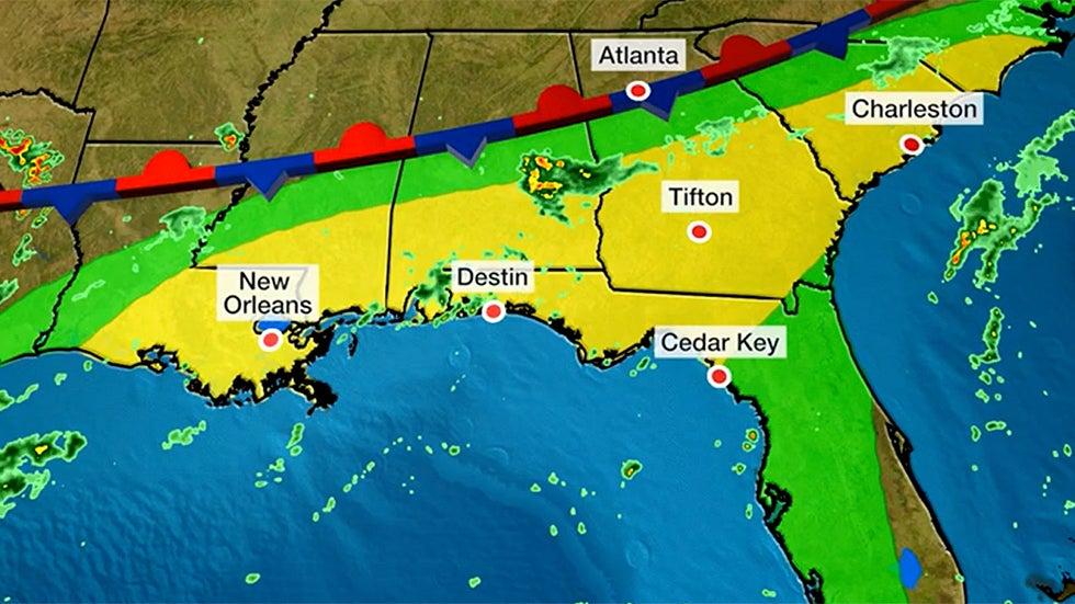 Thunderstorms Flush Scorpions into Homes; 3 People Killed Videos from