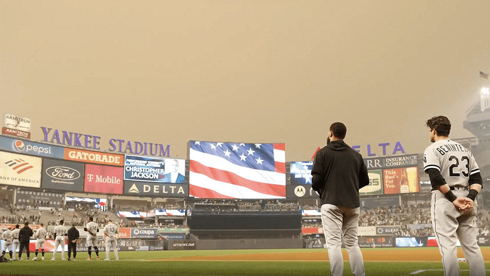 New York Yankees Play White Sox Under Cloud Of Hazardous Smoke Videos