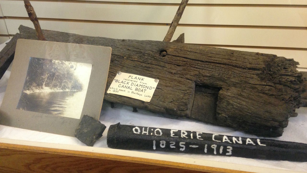 Ohio Dam Workers Discover Wreckage of the 'Black Diamond,' a Canal Boat