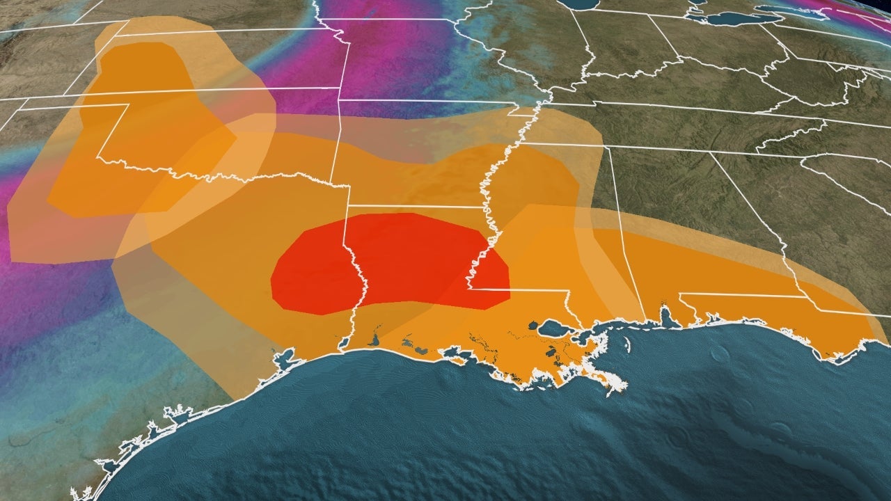 Severe Thunderstorms In The South Could Pack Tornadoes, Damaging Winds