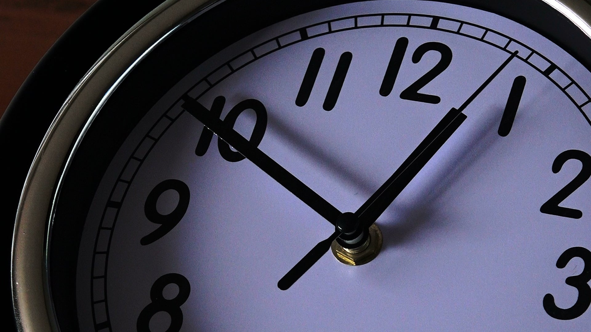 Time Change This Weekend An Extra Hour Of Sleep Videos from The