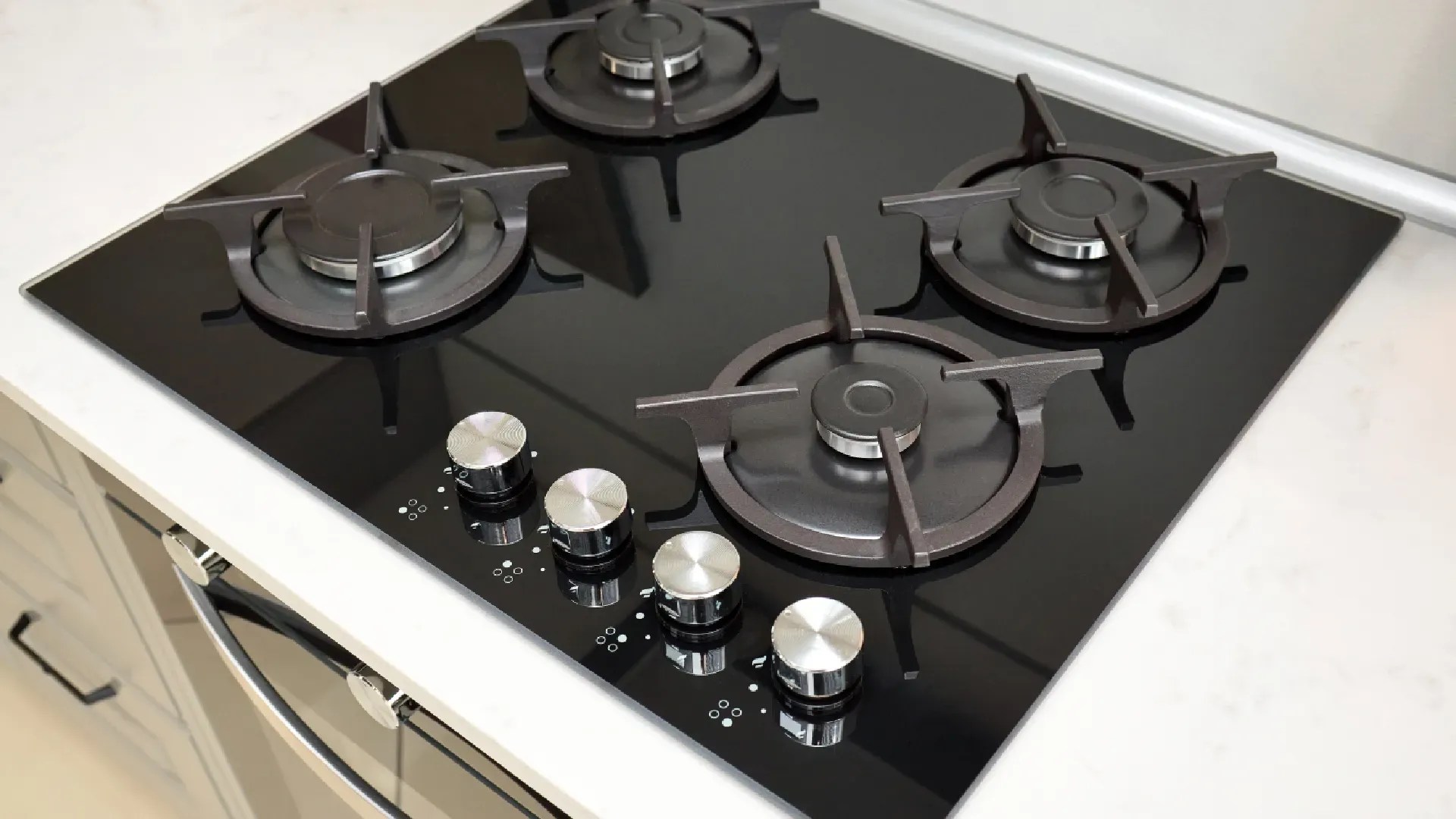 Conheça qual é o melhor cooktop 4 bocas Brastemp para você