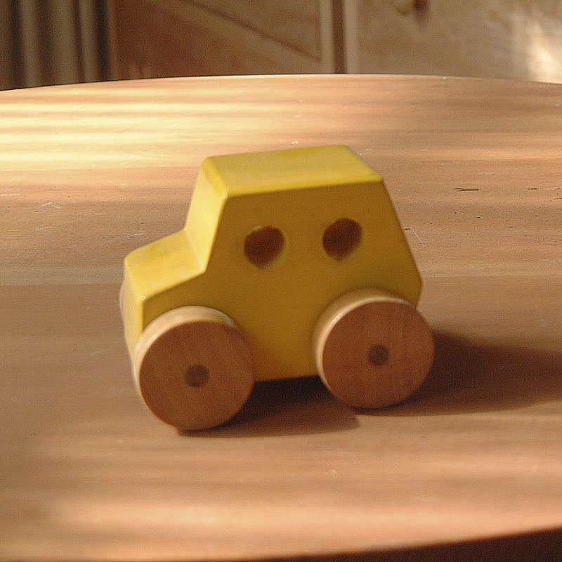 おもちゃの木の車・トレーラー 木糸土mokushido｜デザインから製作まで一貫して手作り