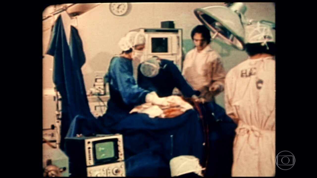 Fantástico Primeiro transplante de coração entre humanos era