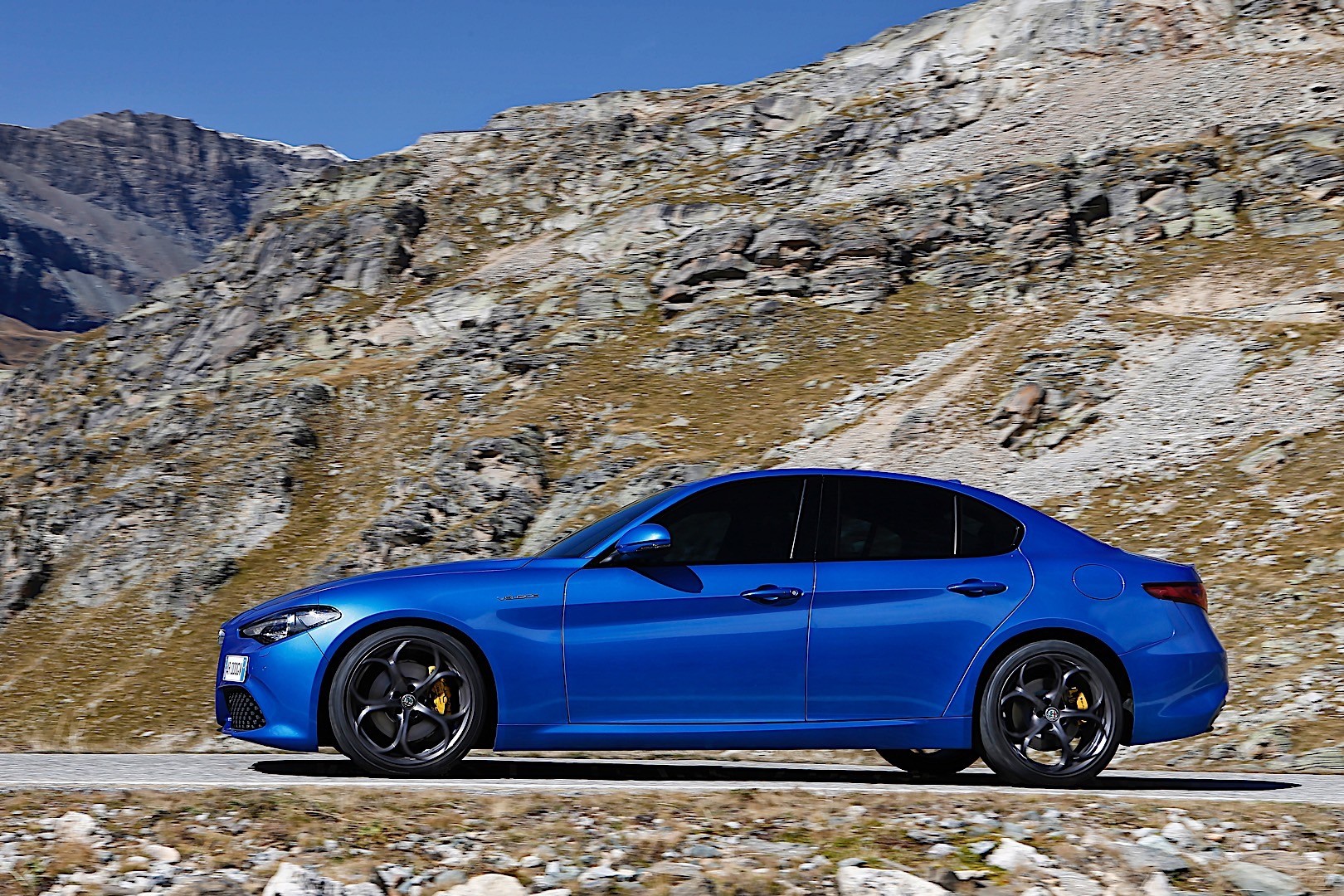 Alfa Romeo Giulia Veloce Specs & Photos - 2016, 2017, 2018, 2019, 2020, 2021, 2022 - Autoevolution