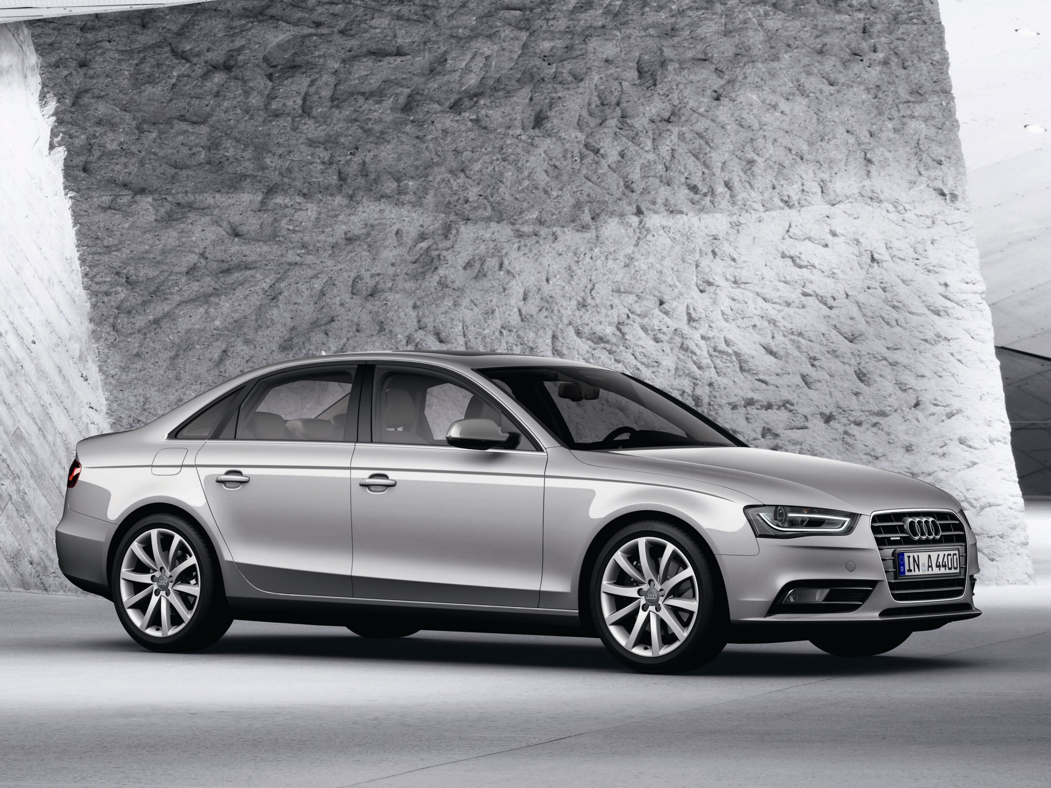 2012 Audi A4 Specs, Performance & Photos - autoevolution
