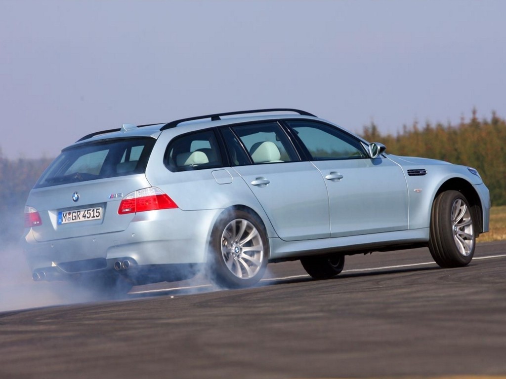 BMW M5 Touring (E61) specs & photos 2007, 2008, 2009, 2010 autoevolution
