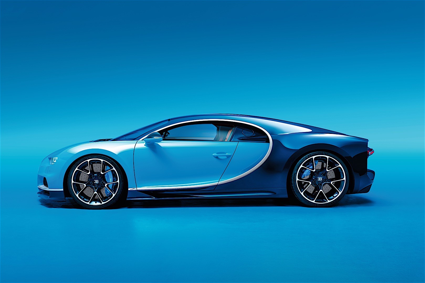 BUGATTI Chiron specs & photos 2016, 2017, 2018, 2019