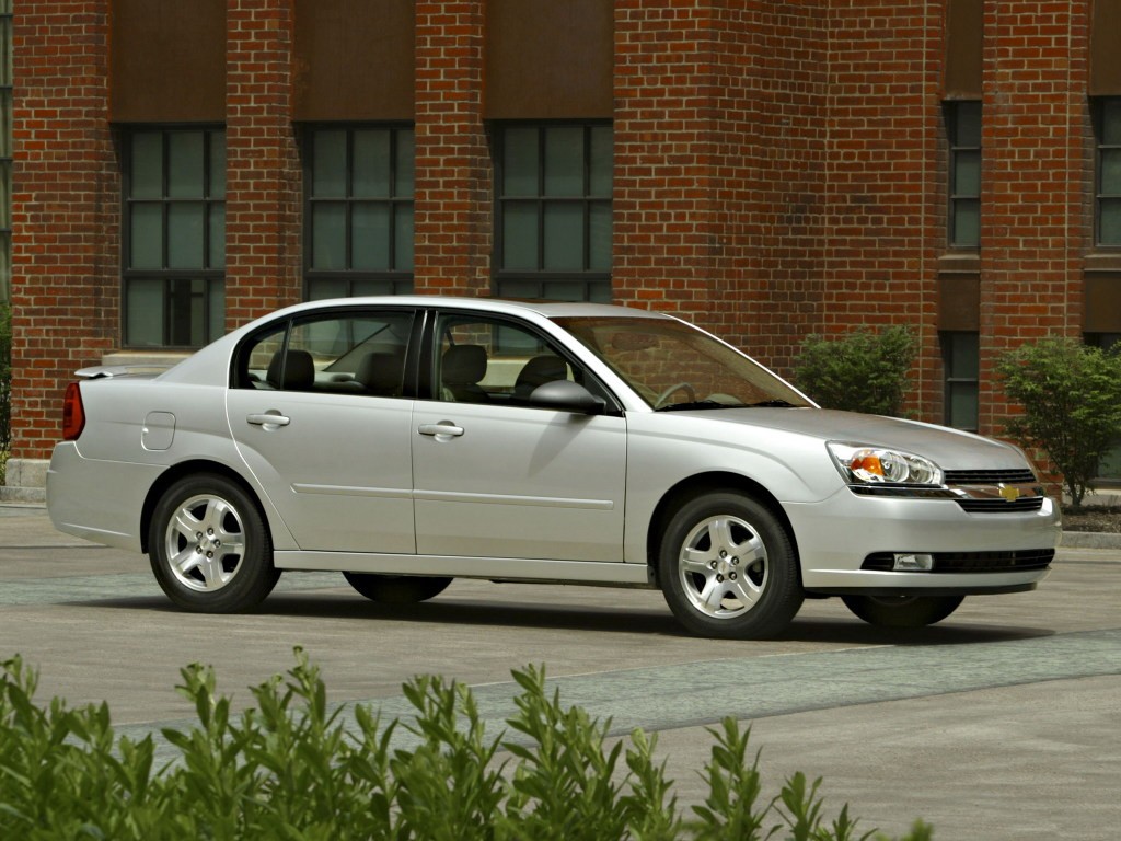 CHEVROLET Malibu Sedan specs & photos 2003, 2004, 2005