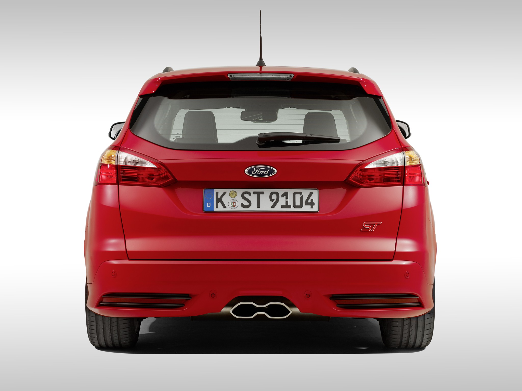 FORD Focus ST Estate specs & photos 2012, 2013, 2014, 2015, 2016