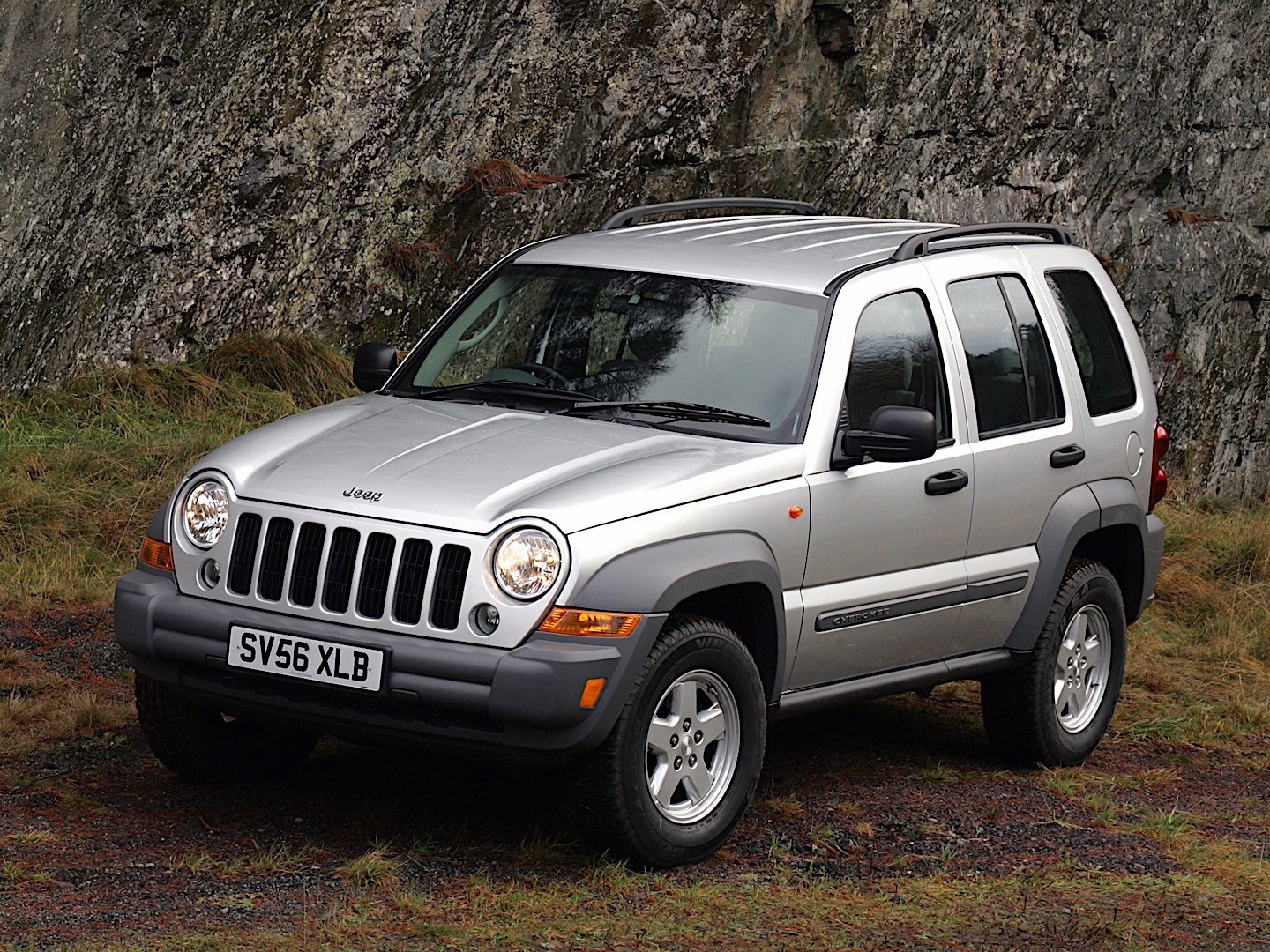 JEEP Cherokee/Liberty specs & photos 2005, 2006, 2007 autoevolution