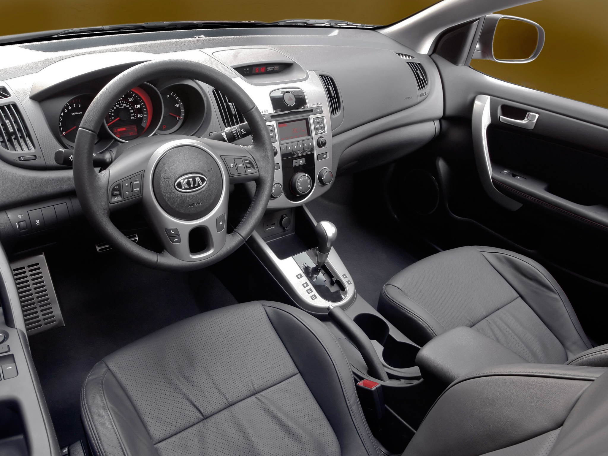 2010 Kia Forte Koup Specs, Performance & Photos - autoevolution