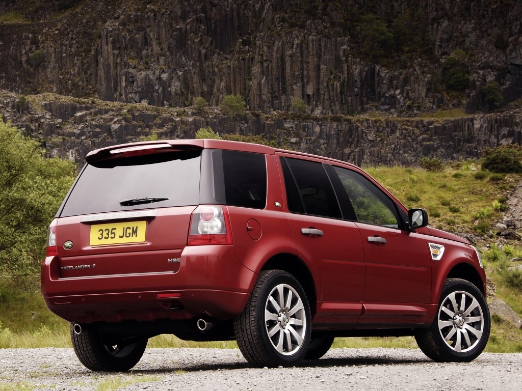 LAND ROVER Freelander LR2 specs & photos 2006, 2007, 2008, 2009
