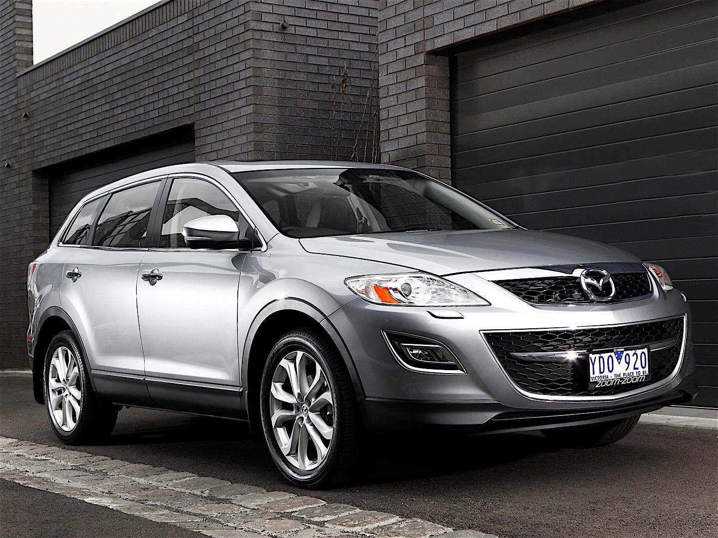 2010 Mazda CX-9 Specs, Performance & Photos - autoevolution