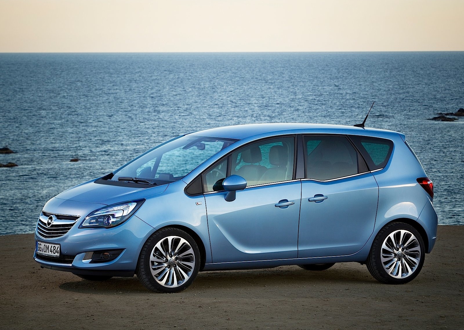 OPEL Meriva specs 2014, 2015, 2016, 2017 autoevolution