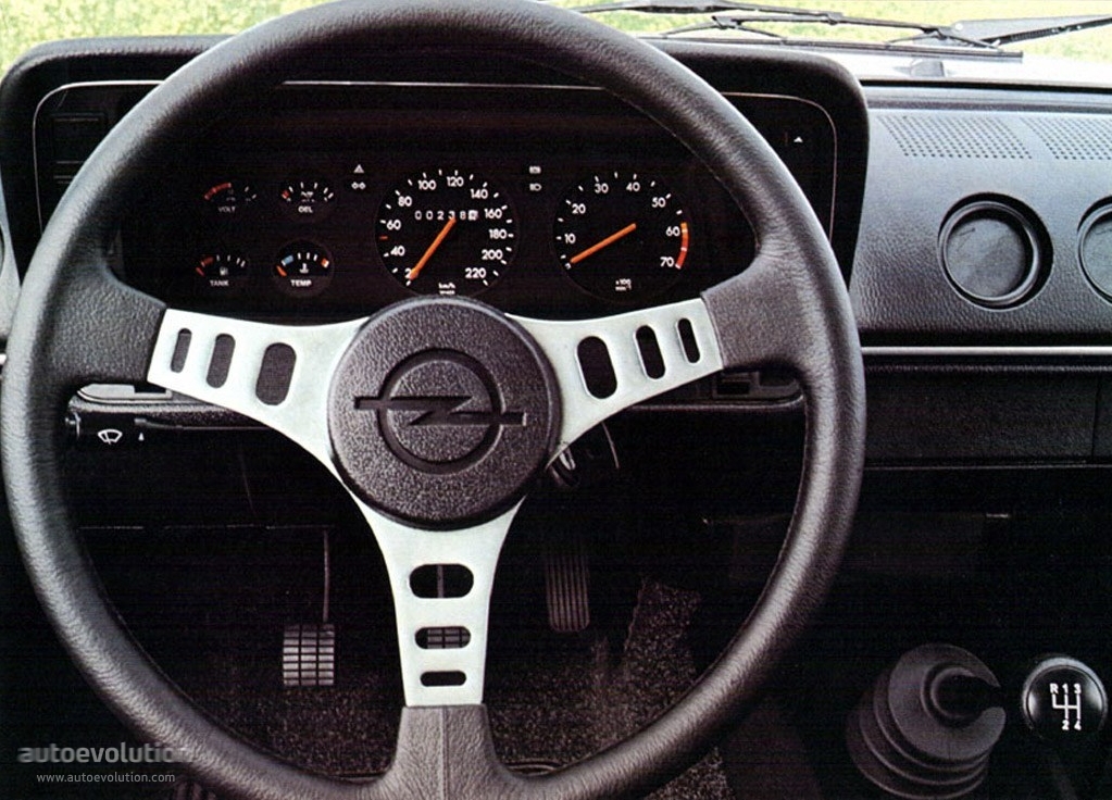OPEL Manta specs & photos 1975, 1976, 1977, 1978, 1979, 1980, 1981