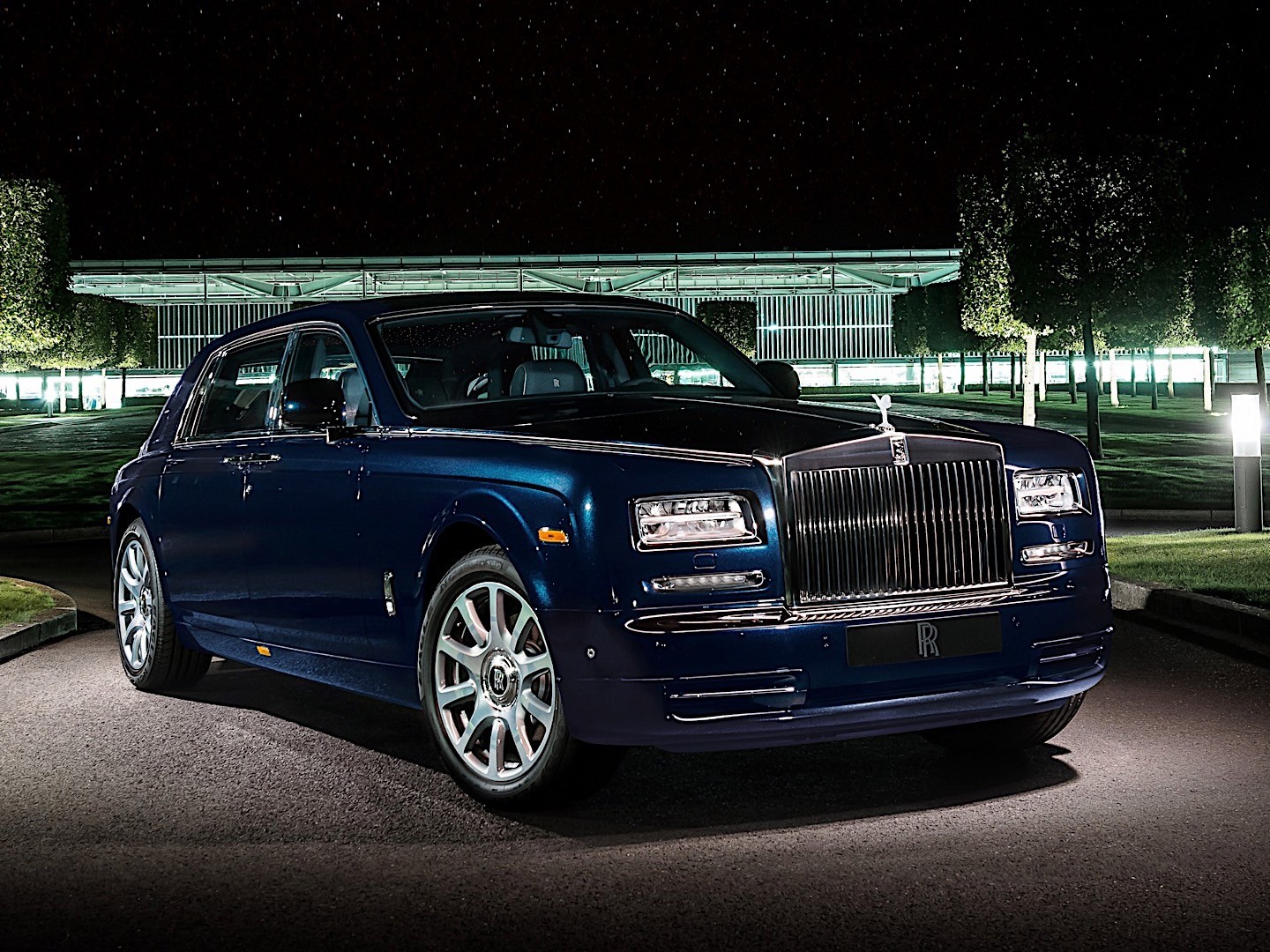 ROLLSROYCE Phantom specs 2012, 2013, 2014, 2015, 2016