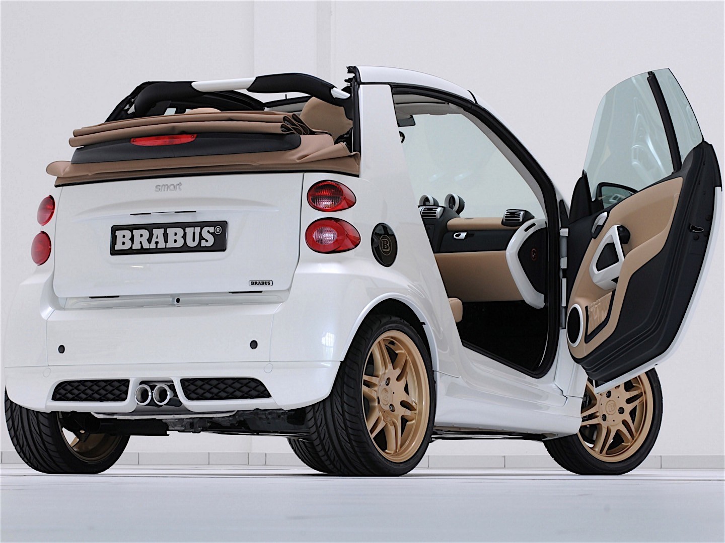 SMART ForTwo Cabrio Brabus specs & photos 2007, 2008, 2009, 2010