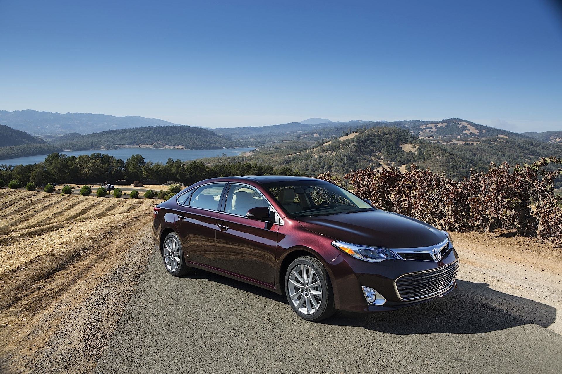 TOYOTA Avalon specs 2012, 2013, 2014, 2015 autoevolution