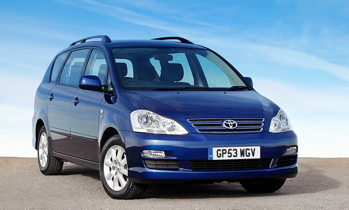 TOYOTA Avensis Verso 2003, 2004, 2005, 2006 autoevolution