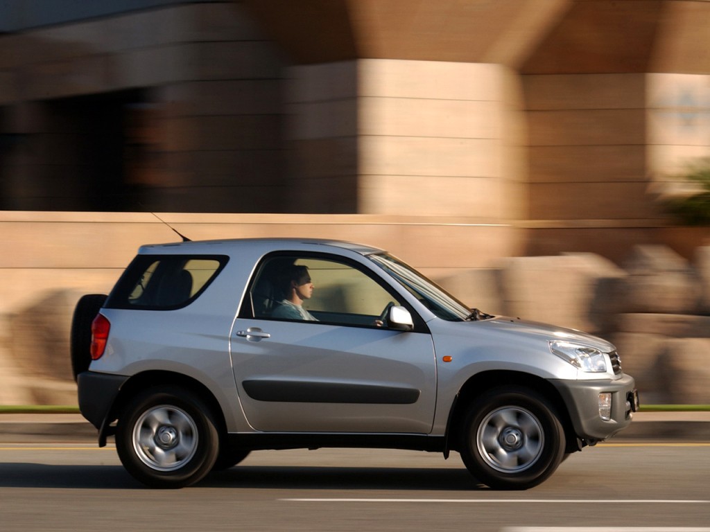 TOYOTA RAV4 3 Doors specs & photos 2000, 2001, 2002, 2003 autoevolution