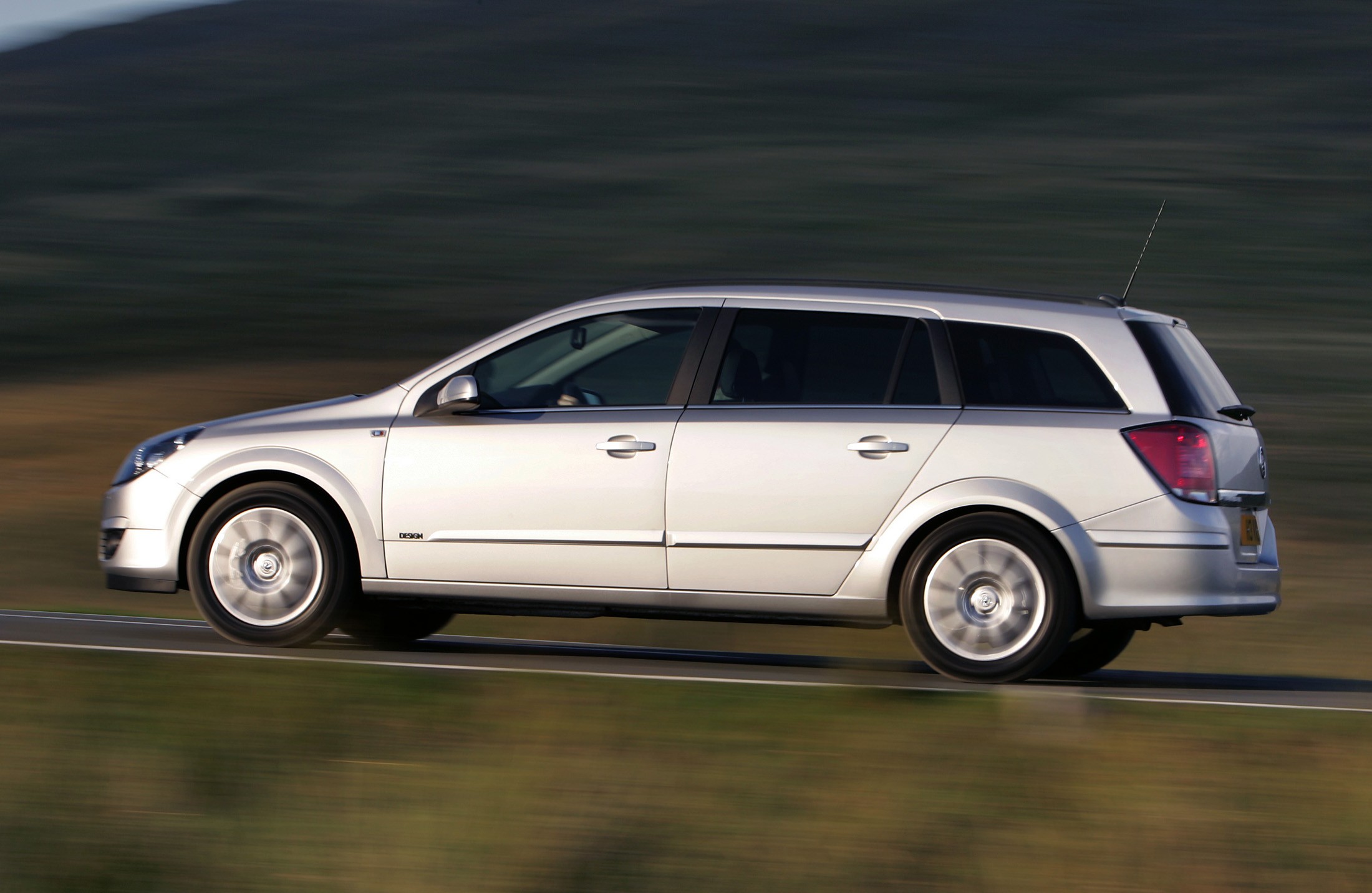 2004 Vauxhall Astra Estate Specs & Photos autoevolution