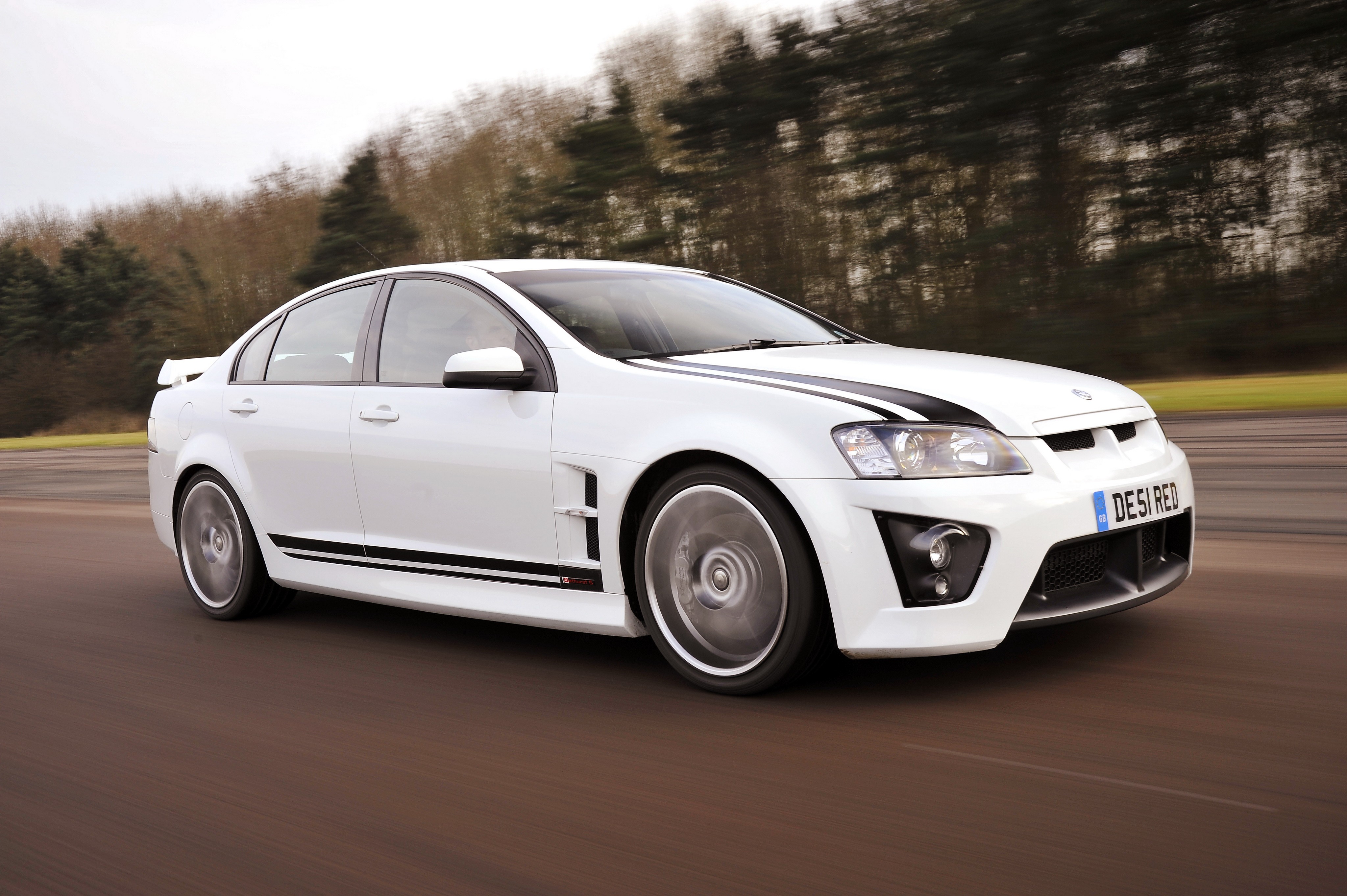 VAUXHALL VXR8 specs - 2008, 2009, 2010, 2011, 2012, 2013 - autoevolution