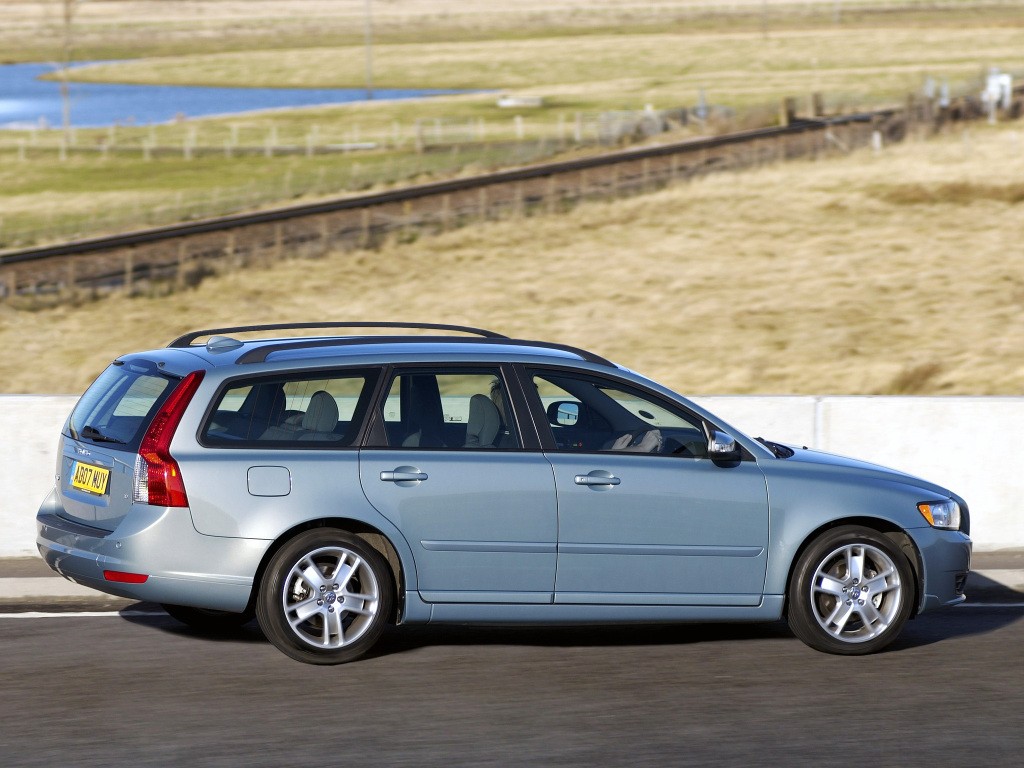 VOLVO V50 Specs & Photos 2007, 2008, 2009, 2010, 2011 autoevolution