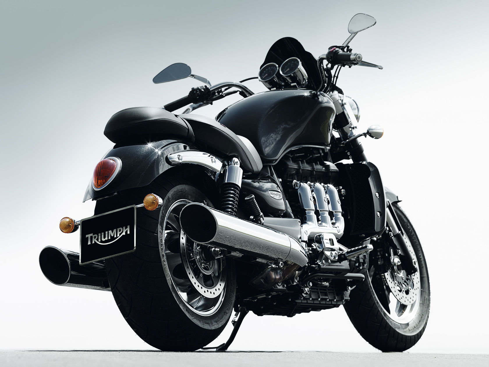 TRIUMPH Rocket III Roadster specs 2009, 2010 autoevolution