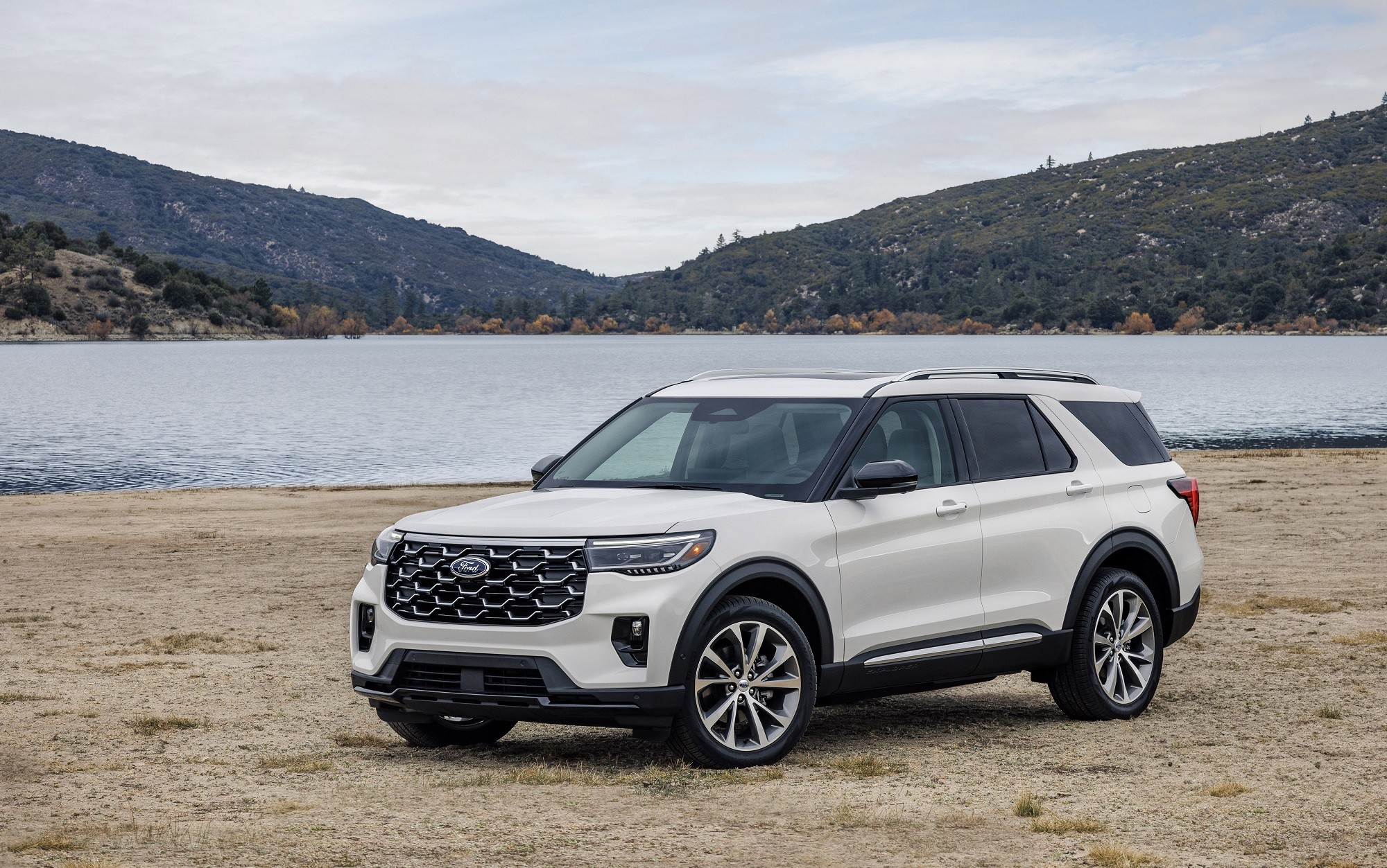 2025 Ford Explorer Release Date Usa Arlen Glynnis