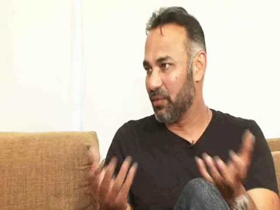 "Aamir Will Be The Best Person" Abhinay Deo on Delhi Belly video