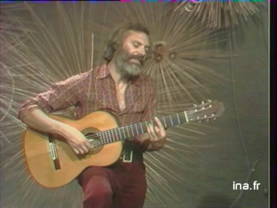 Moustaki "Ma solitude" (live officiel) Archive INA Vidéo