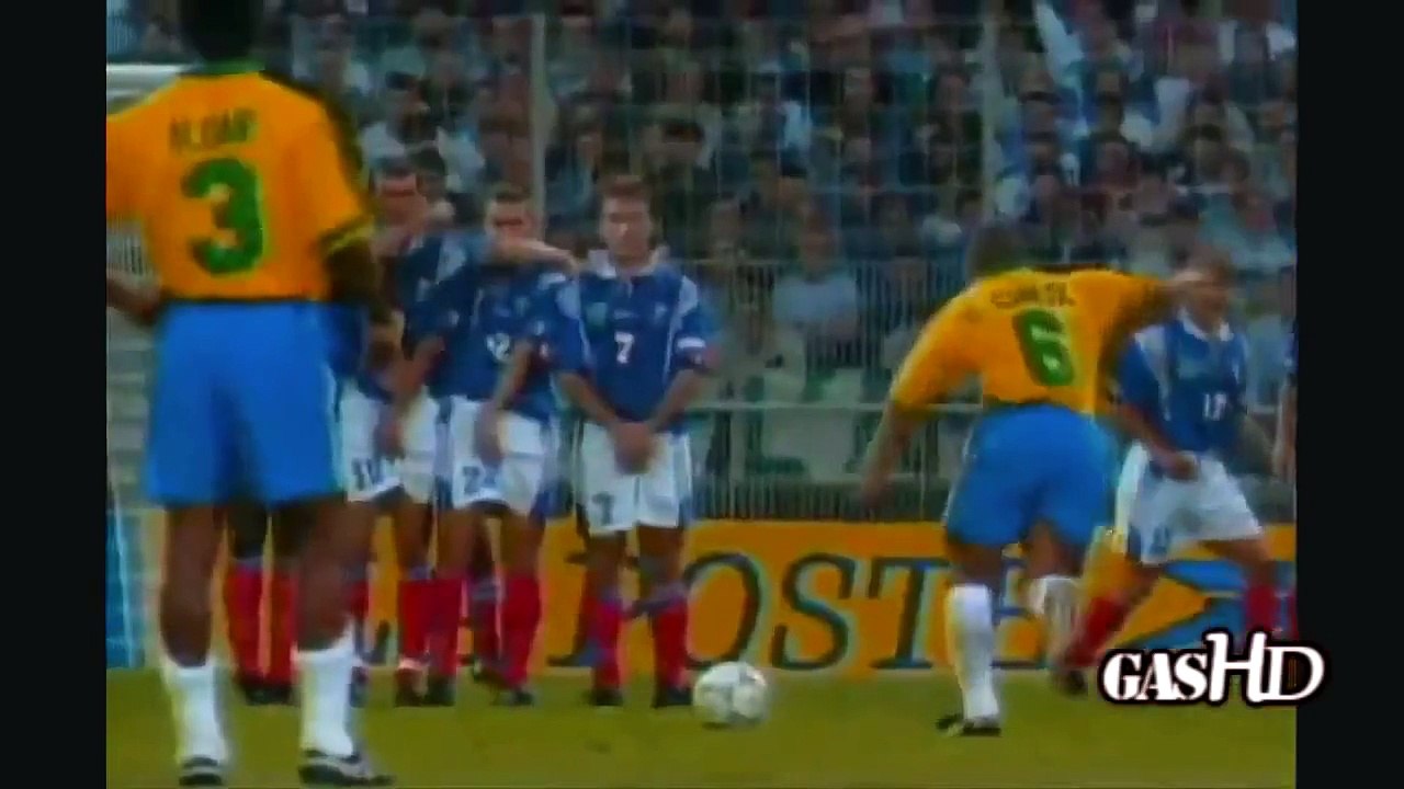 Roberto Carlos Best Goals The Rocket Roberto Carlos Best Free Kick