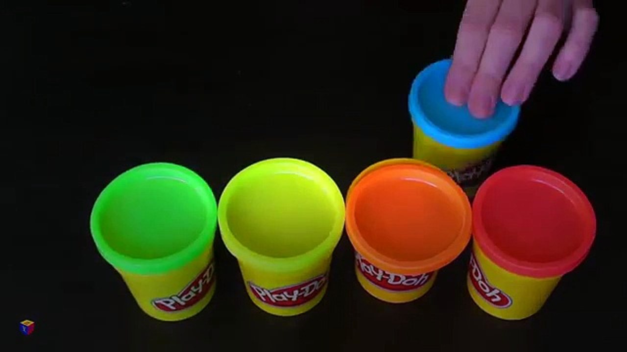 La pâte à modeler Play