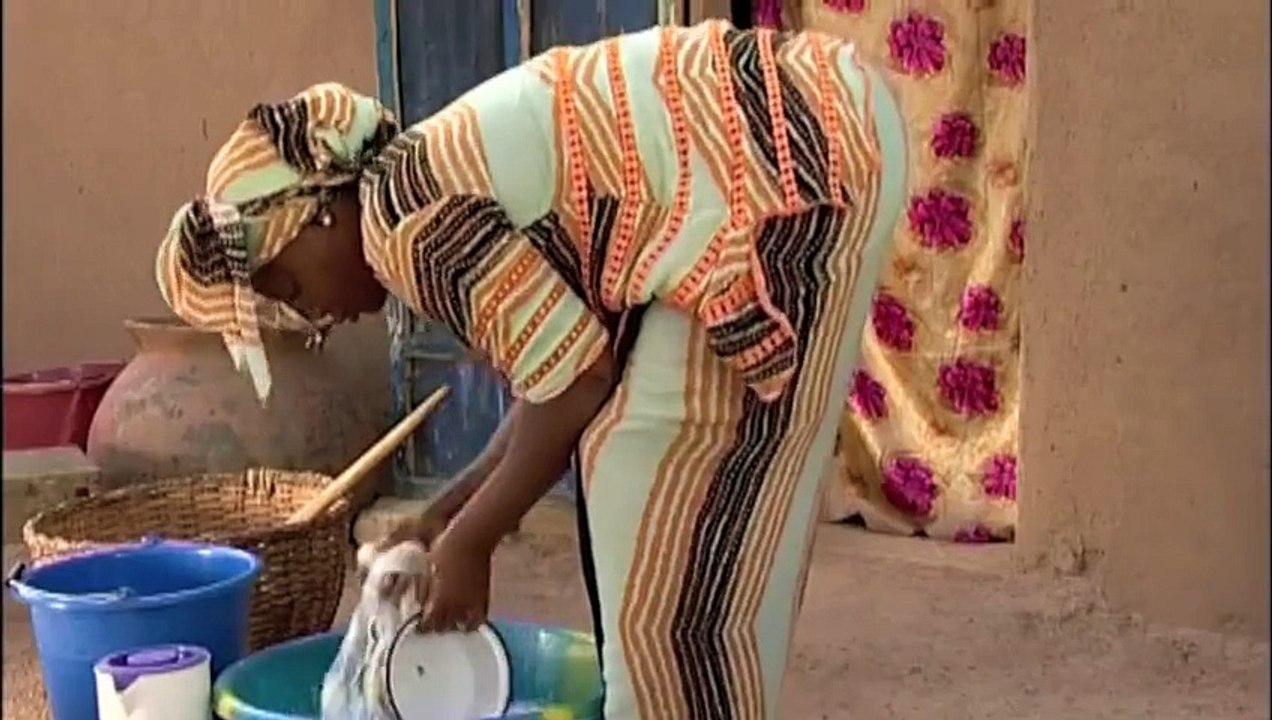 Trois femmes, un village Episode 11 Recenseur censeur video