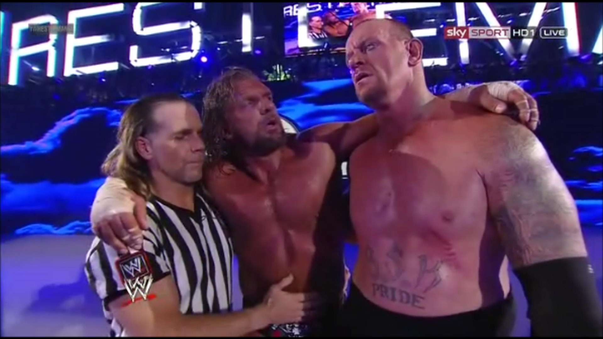 Triple H Vs Undertaker