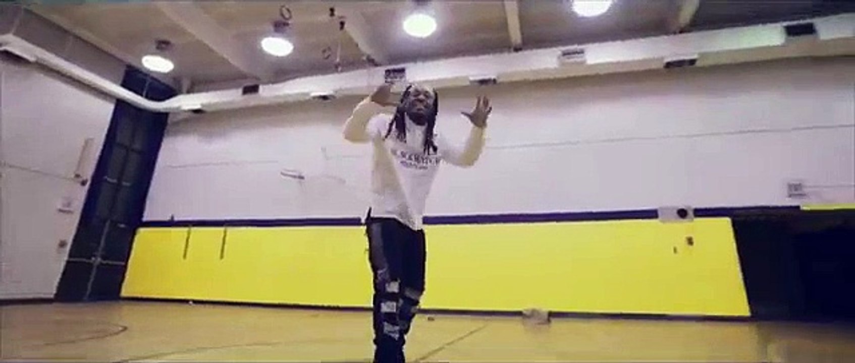 Montana Of 300 White Iverson / Milly Rock (Remix) Vidéo Dailymotion