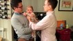 Ce bébé rencontre le jumeau de son papa pour la première