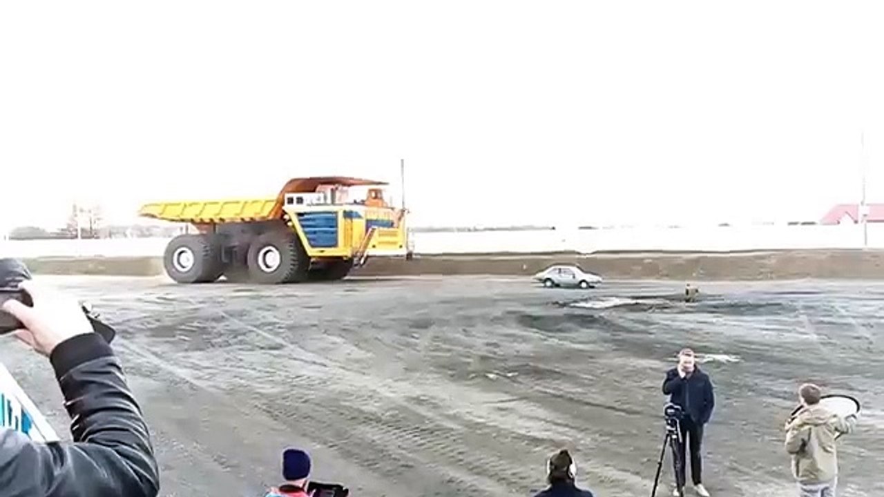 450ton dump truck crushes passenger car video Dailymotion