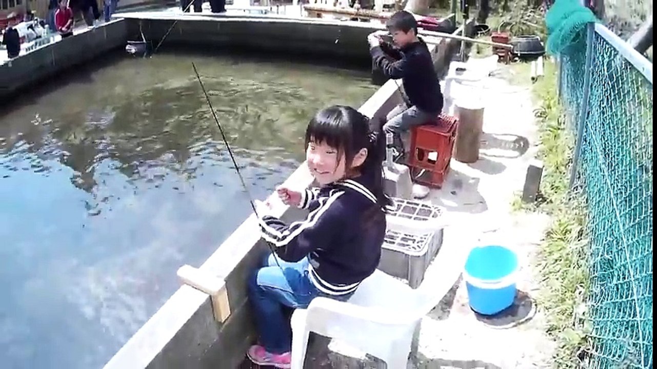 佐賀県鳥栖市の自然の森フィッシングリゾートにヤマメを釣りに行ってみた！釣り堀楽しい^^ れんちゃんねる70話