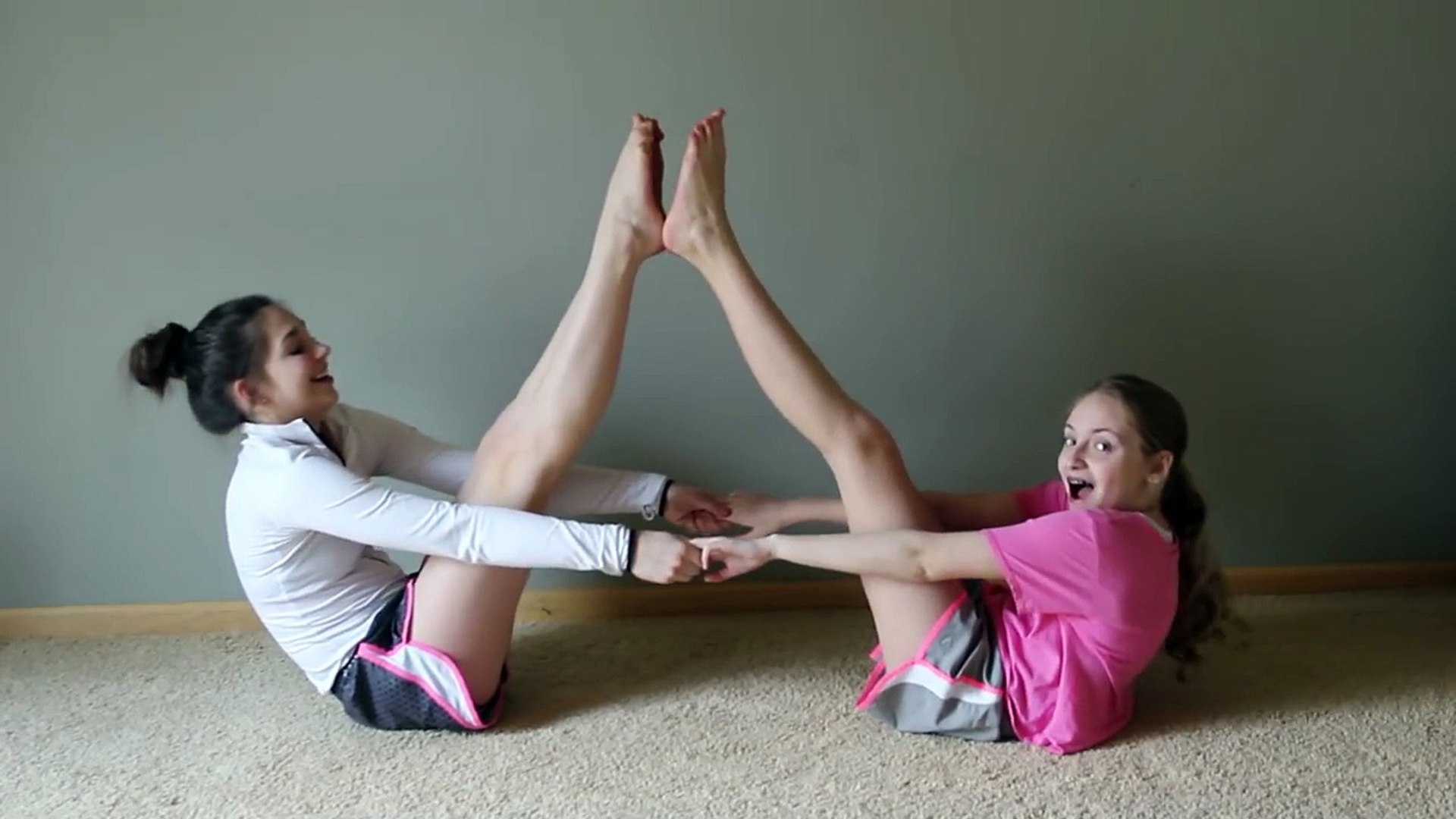 Bff Yoga Challenge For 2 Easy Images Amashusho