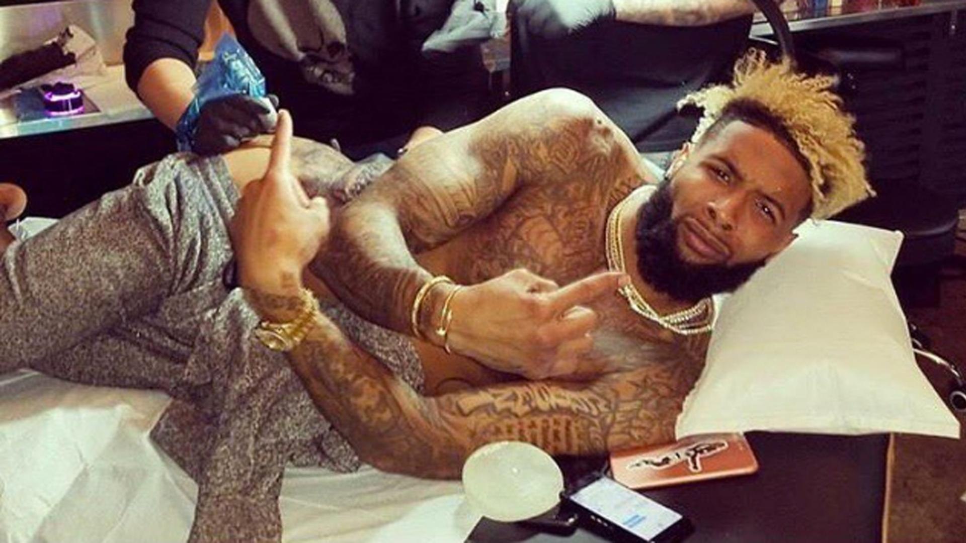 Odell Beckham Jr Is Definitely Into "Butt Stuff" - Video Dailymotion 1080_x_1920_jpg