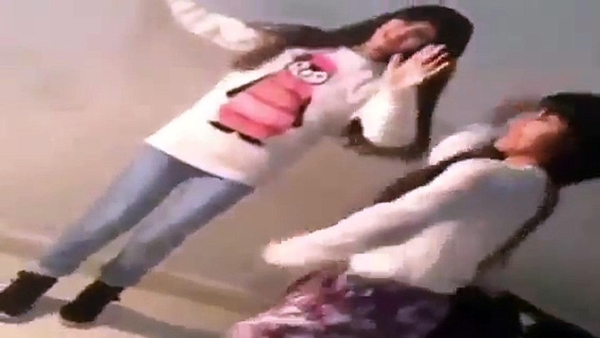 أجمل رقص بنات منزلي وساخن جدا