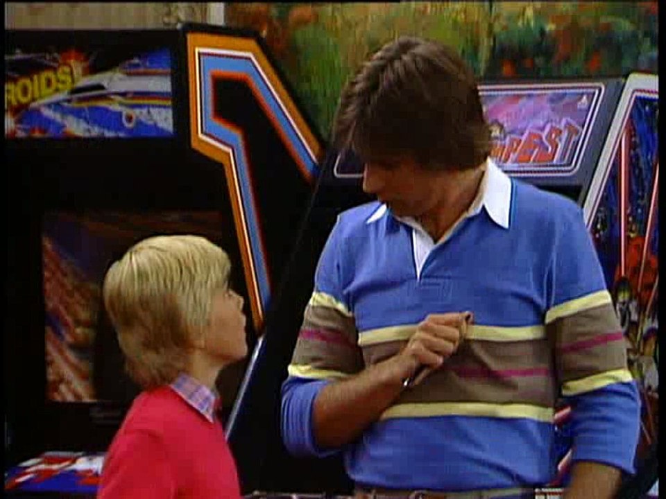 Silver Spoons S1E03 video Dailymotion