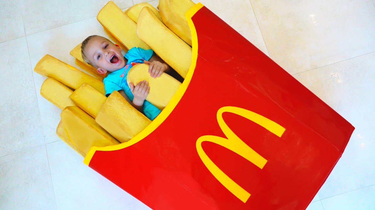 Funny Kids eating Giant McDonald's Food! Johny Johny Yes Papa Song Nursery Rhymes Song for