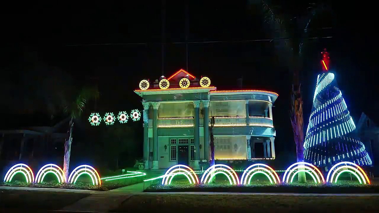 2017 Star Wars Christmas Light Show A Dubstep EDM Remix of Darth