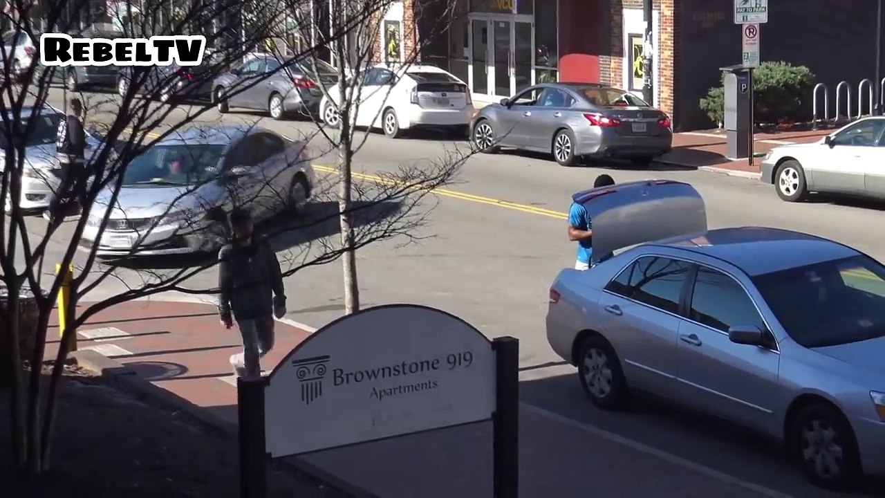 Spray Painting Cars Prank video Dailymotion